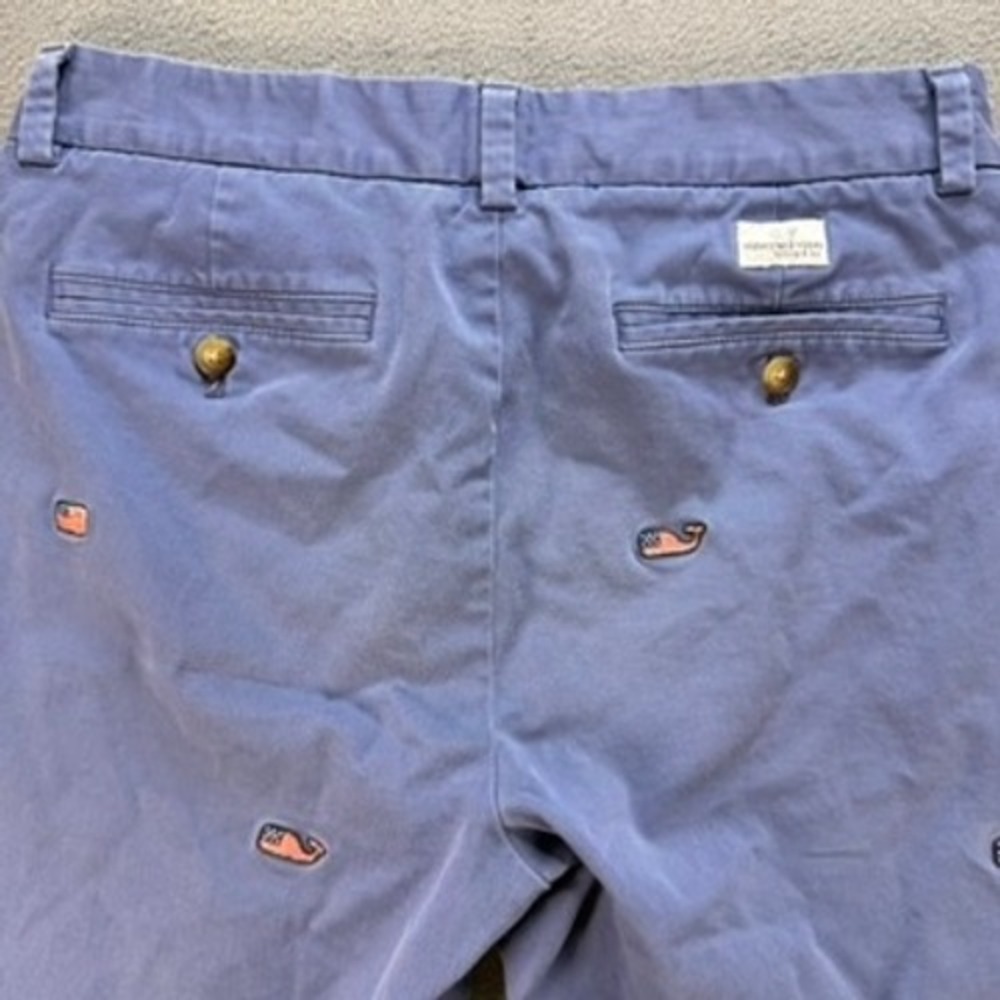 Vineyard Vines Shorts Mens 30 Blue Chino USA Flag Whale Embroidered Preppy - Picture 9 of 12